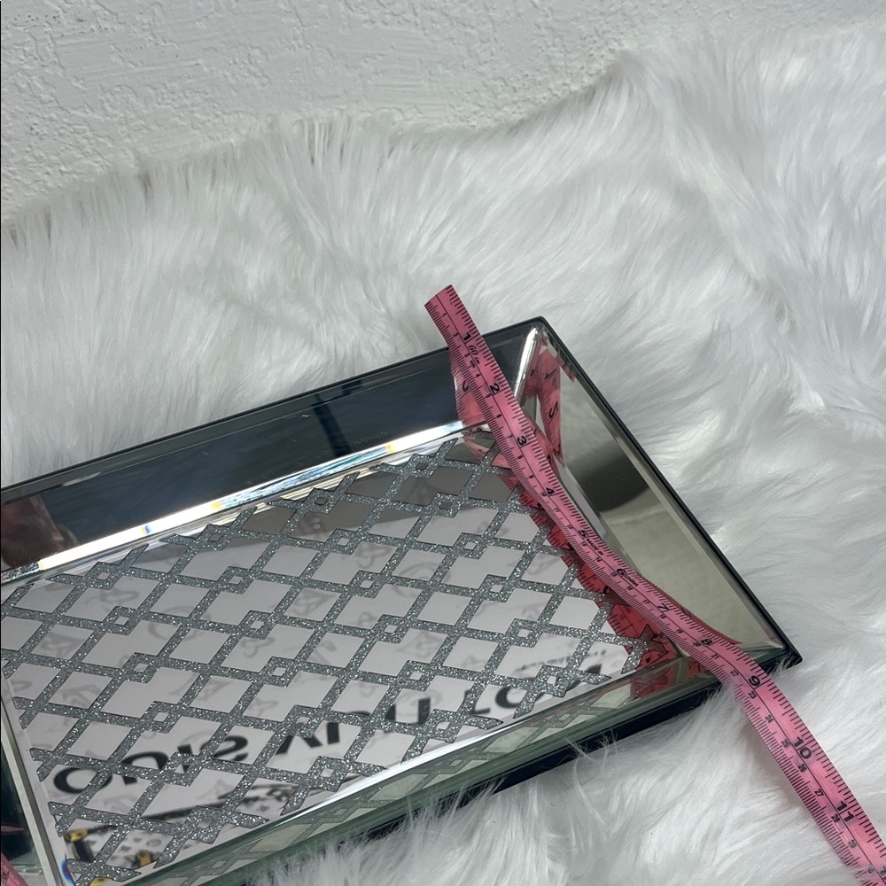 Chic Silver Vanity Tray - Picture 5 of 8